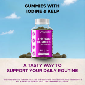 Gummies Vitamatic sur une assiette avec des fruits