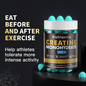 Gummy de créatine Nutravita avec étiquette nutritionnelle visible
