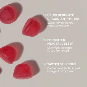 Gummy de mélatonine Cliganic, goût baies, sur fond blanc