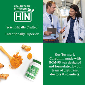 Health Thru Nutrition complexe de curcuma 500mg avec un verre d'eau