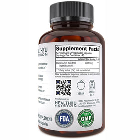 HEALTHYU NUTRITION Capsules d'huile de graine de cumin noir dans un environnement naturel