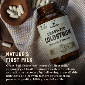 HEART & SOIL Colostrum 180 capsules en main