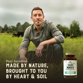 HEART & SOIL Complément Cheveux, Peau et Ongles 180 capsules sur une table