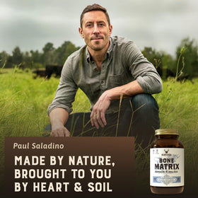 HEART & SOIL Matrice Osseuse Alimentaire 180 Capsules sur fond blanc