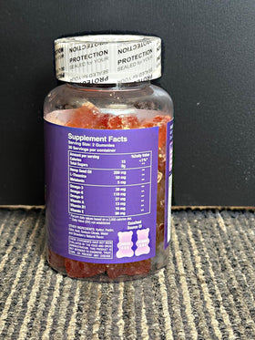 HEMPWAY Gummies au Chanvre, détail des gummies à la fraise