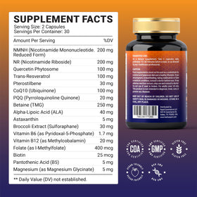 HerbaSpot 17-en-1 NAD+ 1000mg capsules sur fond blanc