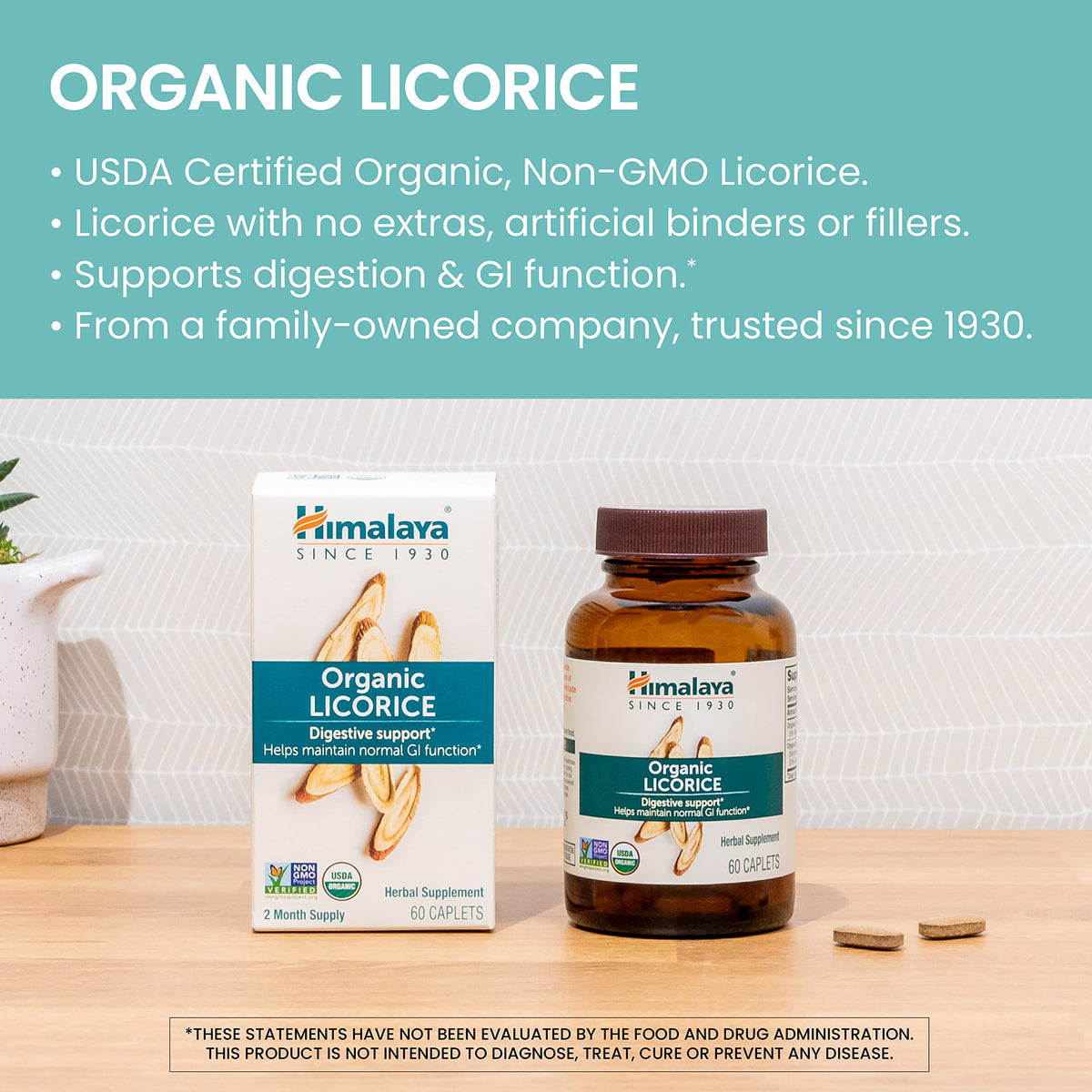 Himalaya Racine de Réglisse comprimés sur une surface en bois