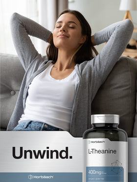 Horbäach L-Theanine 400mg capsules with green tea leaves
