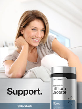 Horbäach Lithium Orotate 130mg, mise en scène avec d'autres compléments alimentaires
