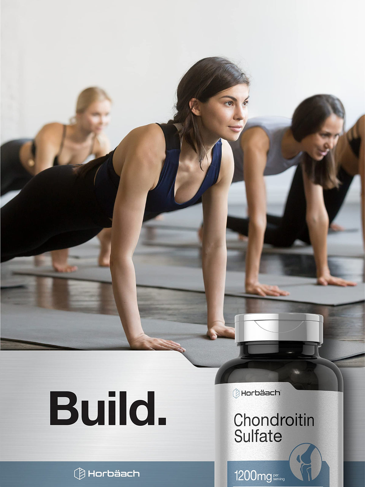 Horbäach sulfate de chondroïtine 1200mg capsules dans une main