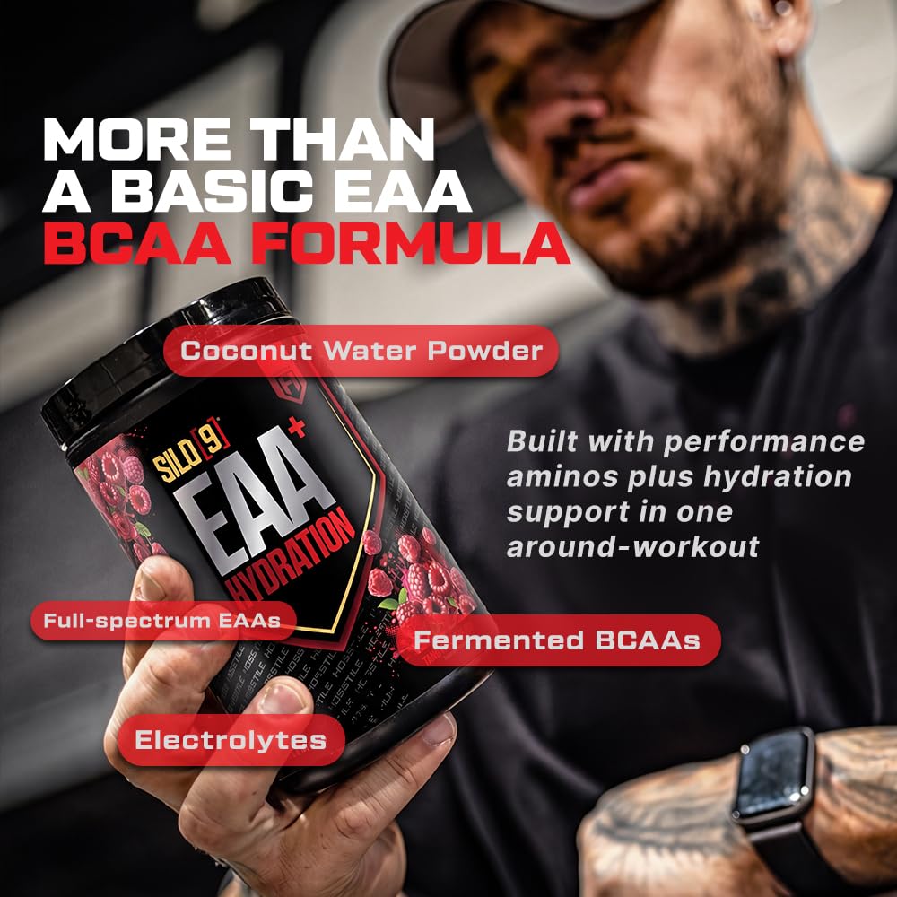 HOSSTILE SILO[9] Poudre EAA Hydratation Framboise mélange dans un verre