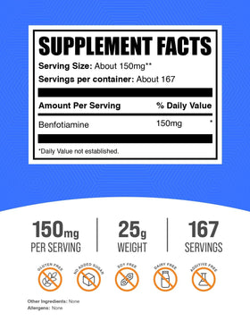 Illustration de la poudre de Benfotiamine avec une cuillère