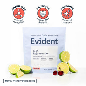 Ingrédients de la poudre de rajeunissement, sachets ouverts
