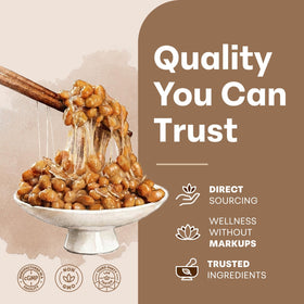 Ingrédients de Nattokinase Micro Ingredients sur un fond naturel