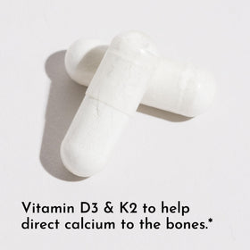 Ingrédients du Calcium Complex JUST INGREDIENTS sur une table
