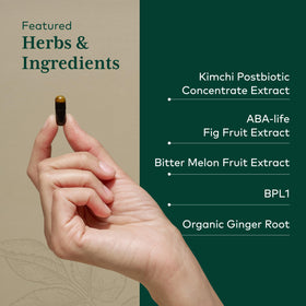 Ingrédients du Gaia Herbs PRO Tri-Glycemic sur fond blanc