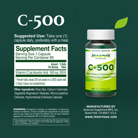 INNERVISNUTRITION C-500 capsules végétales dans la main