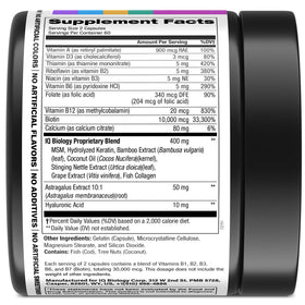 IQ BIOLOGY Biotine 10 000 mcg capsules sur une table
