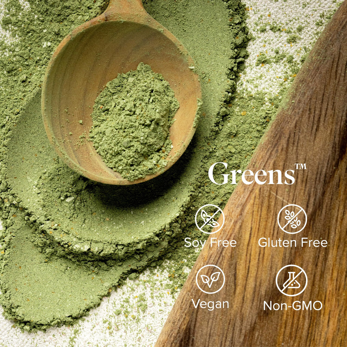 Isagenix Moringa Greens 372g dans une cuisine moderne
