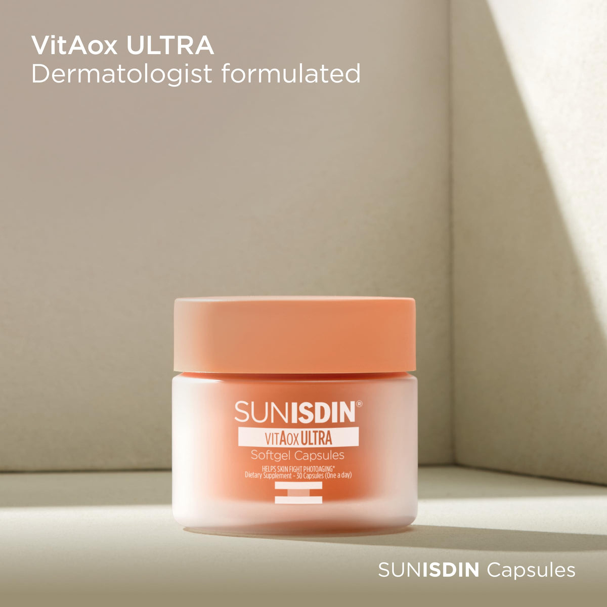 ISDIN SUNISDIN gélules avec des éléments naturels autour