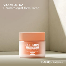 ISDIN SUNISDIN gélules avec des éléments naturels autour