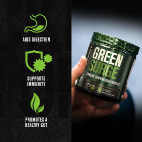 Jacked Factory Green Surge Poudre Superaliment 18g Saveur Pomme Acide en poudre dans un verre