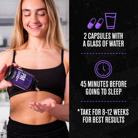 Jacked Factory Lean PM, flacon à côté d'un verre d'eau