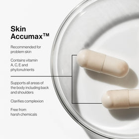 jane iredale Skin Accumax sur fond neutre