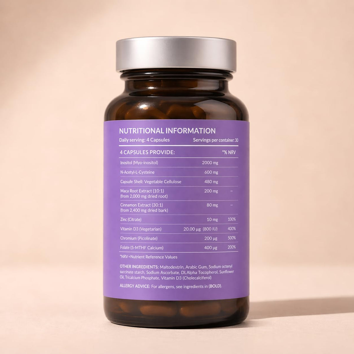 kailea Complexe Inositol 8-en-1 capsules dans une main