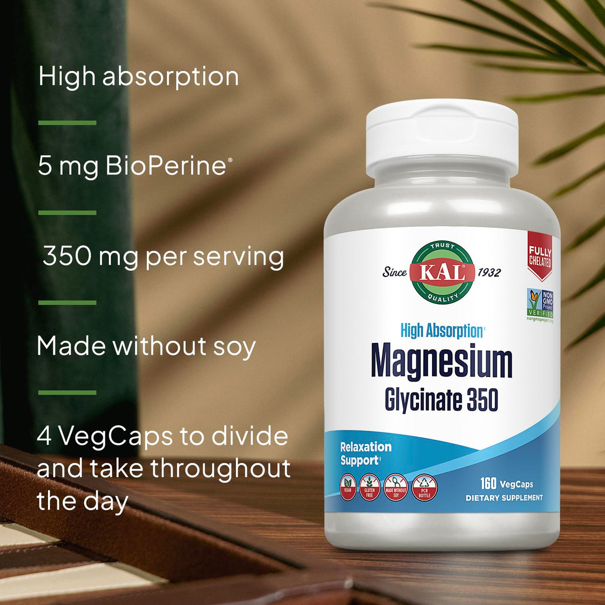 KAL Capsules de Magnésium Glycinate 160 comprimés sur une surface en bois