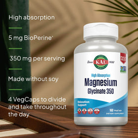 KAL Capsules de Magnésium Glycinate 160 comprimés sur une surface en bois