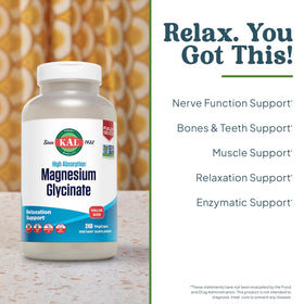 KAL Magnesium Glycinate 60 VegCaps sur une surface en bois