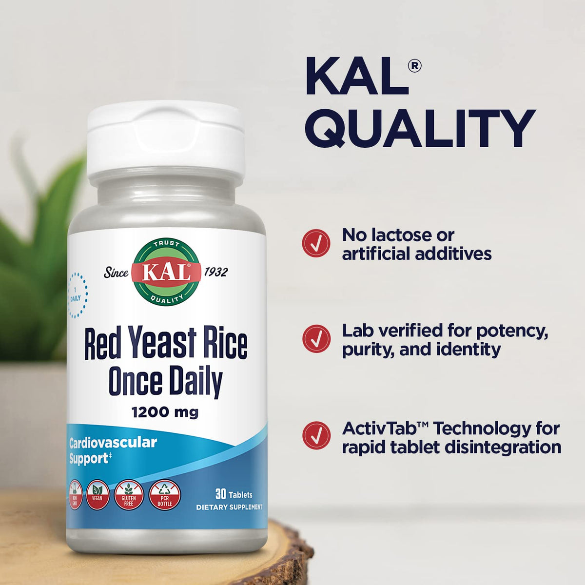 KAL Riz Rouge 1200mg comprimés en main