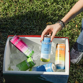 Kaviva canette en groupe avec d'autres boissons