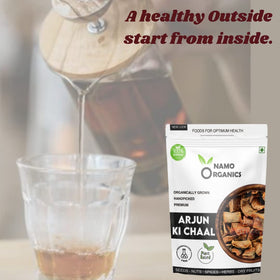 Kaxilu Arjuna - préparation de tisane avec lait