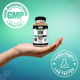 Kaya Naturals Complément DIM 455 mg 60 Capsules avec un verre d'eau