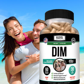 Kaya Naturals Complément DIM sur une table avec d'autres vitamines
