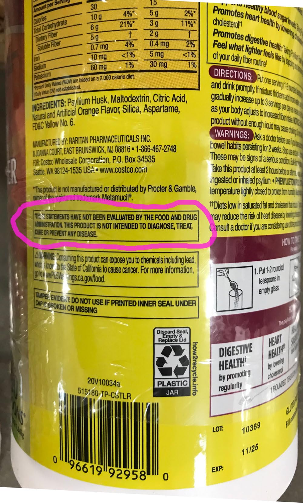 KIRKLAND psyllium sans sucre en poudre sur une table
