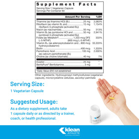 Klean Athlete Klean B-Complex, capsules végétariennes sur fond blanc