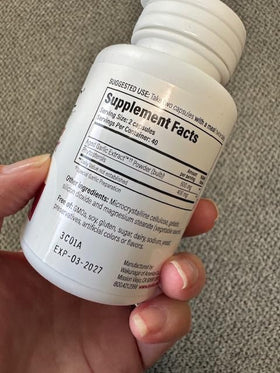 Kyolic Complément Alimentaire Ail Vieilli 80 Capsules - capsules sur une table