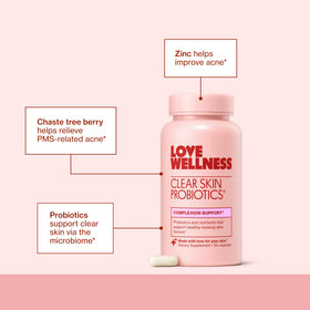 Love Wellness Complément Alimentaire Peau Claire ouvert avec capsules visibles
