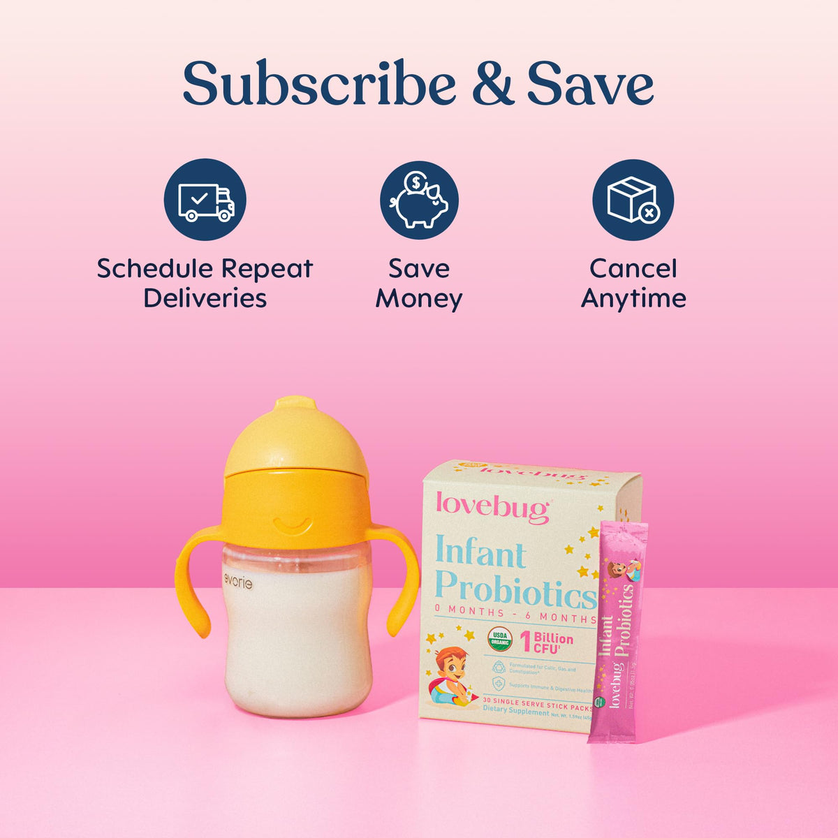 LOVEBUG Complément Alimentaire Probiotiques 0-6 Mois - mise en scène avec des accessoires pour bébé