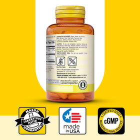 MASON NATURAL Ashwagandha 500 mg en gros plan sur une main