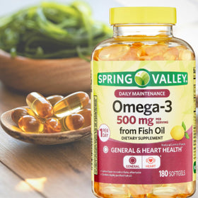 ME GUSTA SHOP Omega 3 500mg 180 gélules d'huile de poisson avec un verre d'eau