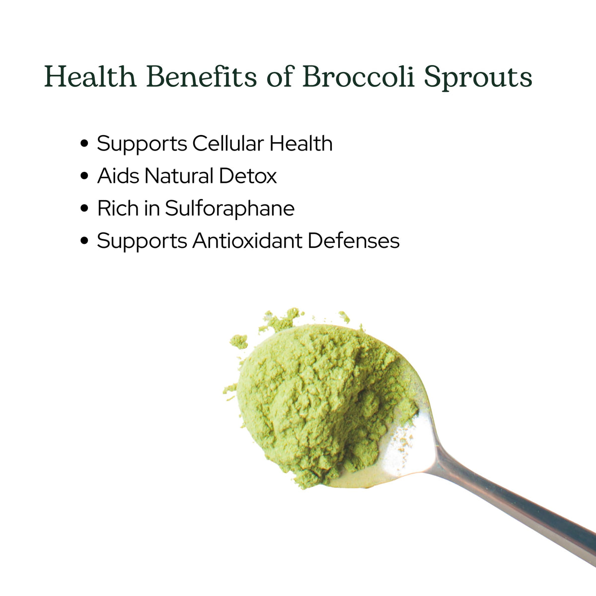 Mélange de poudre de brocoli dans un smoothie