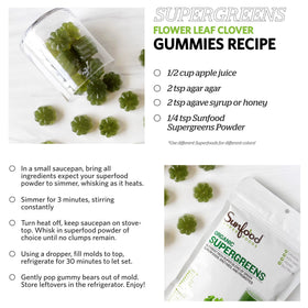 Mélange de Supergreens Sunfood dans un smoothie