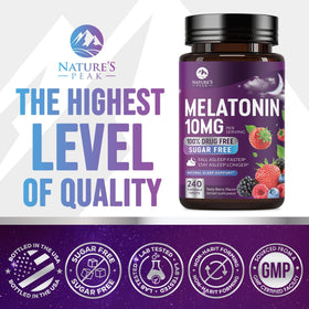 Mélatonine 10mg Nature's Peak à côté d'une tasse de thé