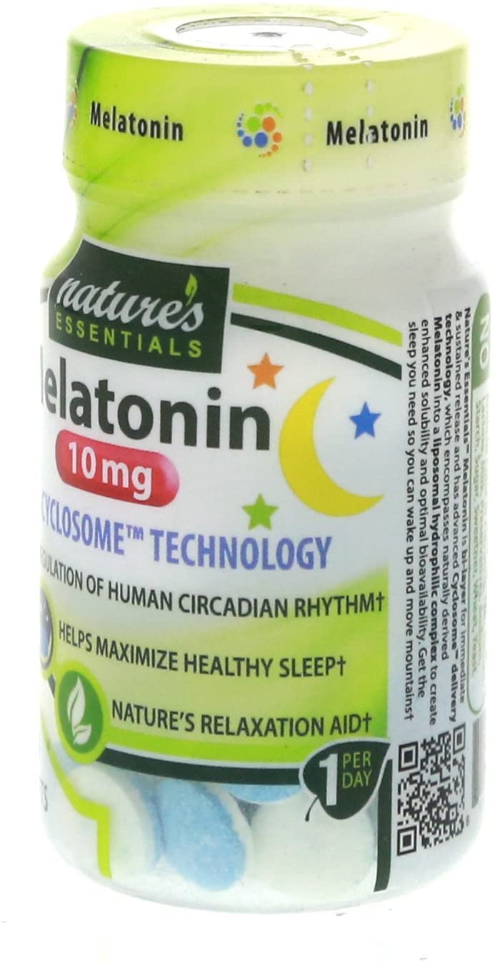 Mélatonine NATURE'S ESSENTIALS 10mg avec des éléments naturels en arrière-plan