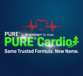 Mesure de PURE Cardio+ en poudre dans un verre d'eau