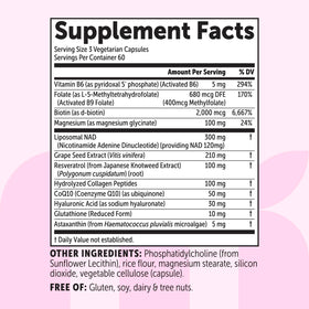 Micro Ingredients NAD+ Liposomal Femme capsules sur un fond blanc